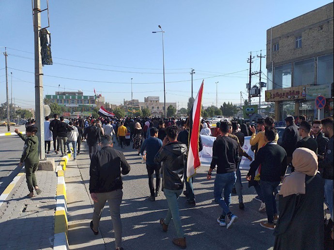 کربلا - راهپیمایی دانشجویان و دانش‌آموزان در عراق 