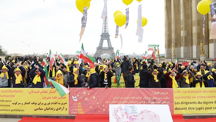  تظاهرات بزرگ ایرانیان در حمایت از قیام در پاریس