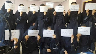 مشھد - حمایت دانش‌آموزان از معلمان در دومین روز اعتصاب سراسری معلمان