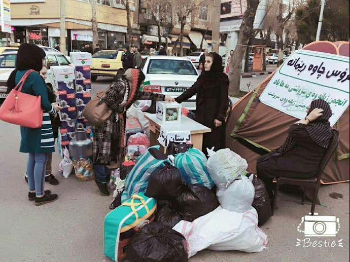 جمع‌آوری کمکهای مردمی برای سیلزدگان توسط مردم شریف کرد هم‌چنان ادامه دارد این‌بار مهاباد