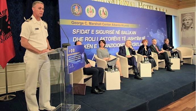 جیمز هیلتون وابسته نظامی آمریکا در کنفرانس امنیتی کشورهای بالکان غربی
