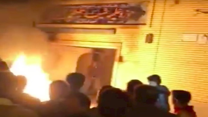 آتش زدن حوزه علمیه همایونشهر اصفهان