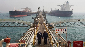 کاهش صادرات نفت رژیم ایران