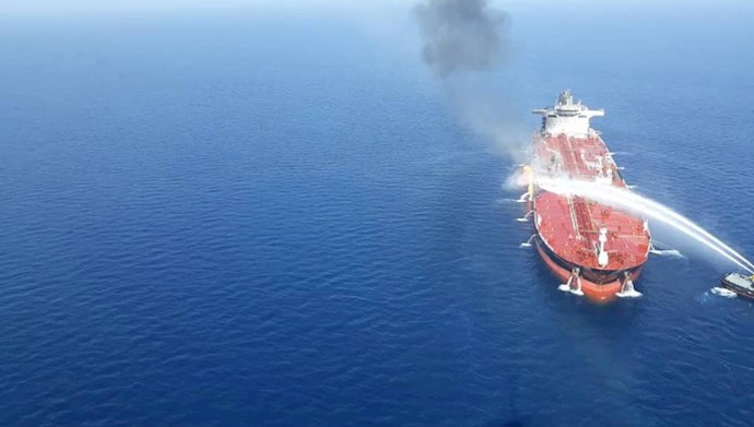 حمله به کشتی ها در دریای عمان