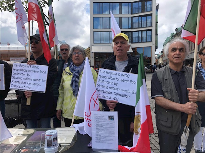 تظاهرات ایرانیان آزاده در یوتوبری-سوئد