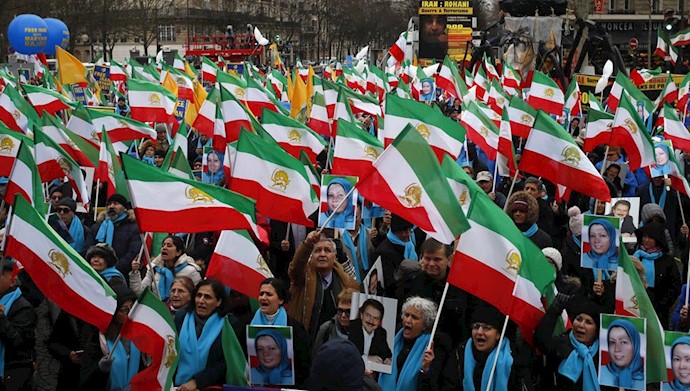 تظاهرات ایرانیان - عکس از آرشیو