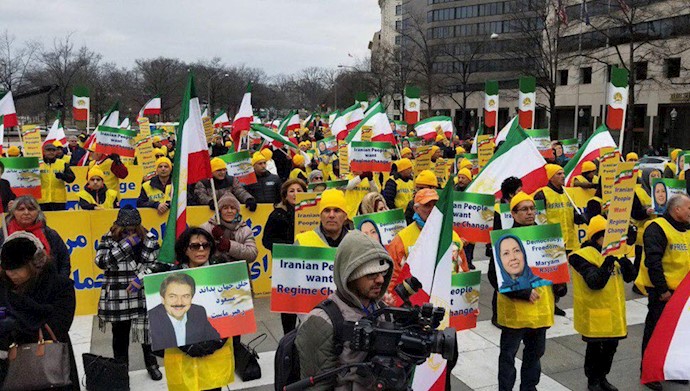 تظاهرات ایرانیان در واشنگتن ۱۷ اسفند ۹۷ - عکس از آرشیو