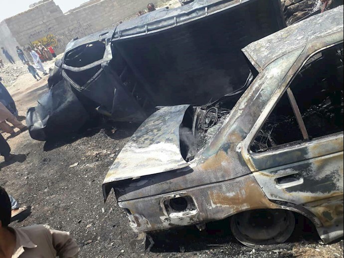 سراوان.سوختن ۳نفر در آتش در اثر تعقیب و گریز خودروی سوخت بر توسط نیروی انتظامی