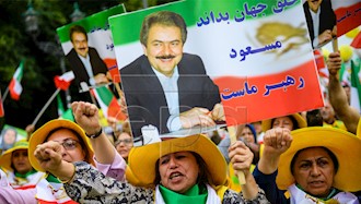 تظاهرات بزرگ ایرانیان در برلین ۷