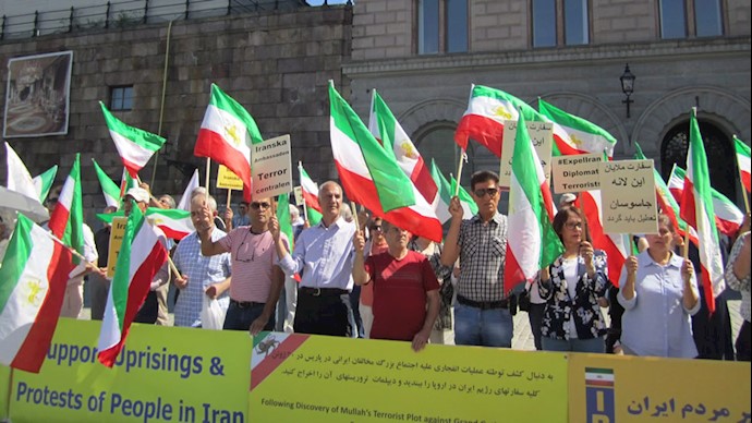 تظاهرات ایرانیان آزاده د راستکهلم