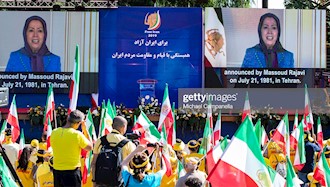 خانم رجوی گفت روزگار مماشات با فاشیسم مذهبی در ایران به پایان رسیده و ایستادگی و قیام مردم، این رژیم را به انتهای خط رسانده است. 