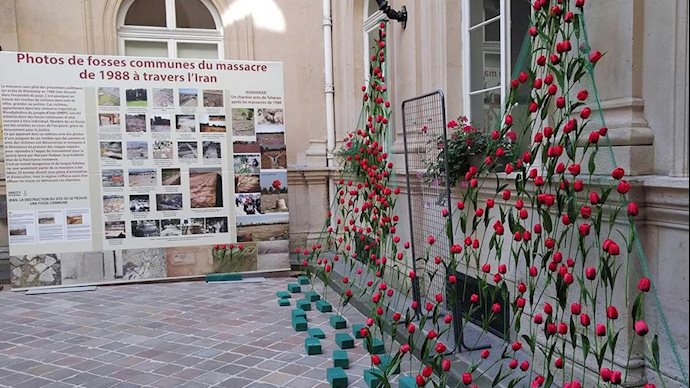 تصاویری از نمایشگاه قتل عام شدگان در شهرداری منطقه یک پاریس - آرشیو