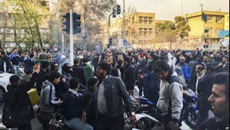 قیام مردم ایران - عکس از آرشیو