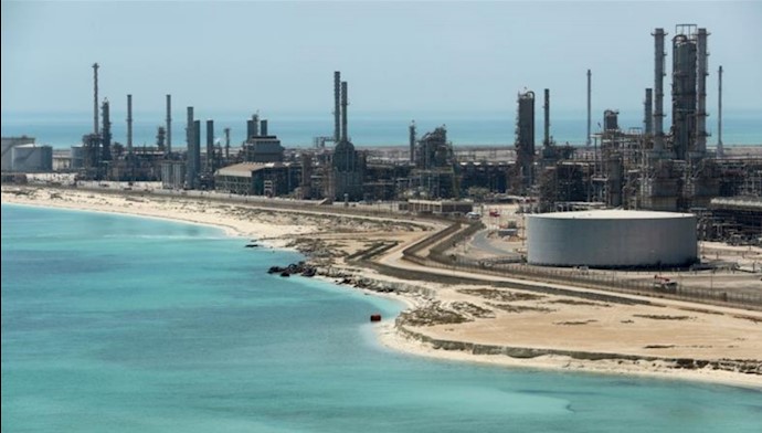 تاسیسات نفتی عربستان 