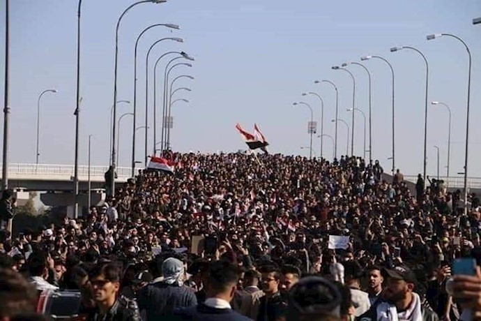 نجف - تظاهرات دانشجویان و مردم در حمایت از قیام عراق - ۸بهمن۹۸