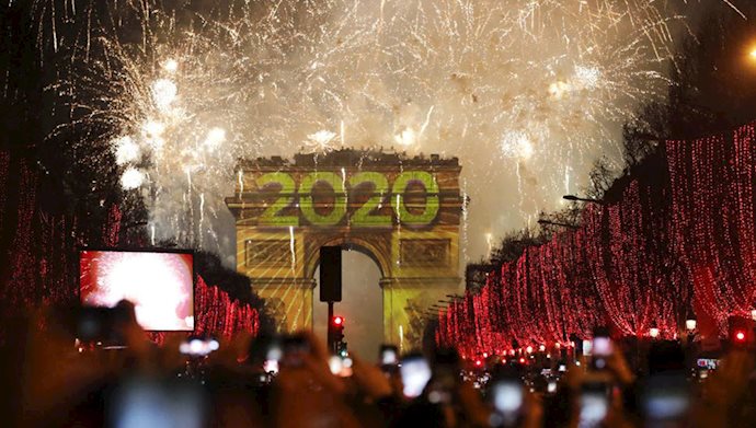 آغاز سال نو میلادی ۲۰۲۰ در پاریس 