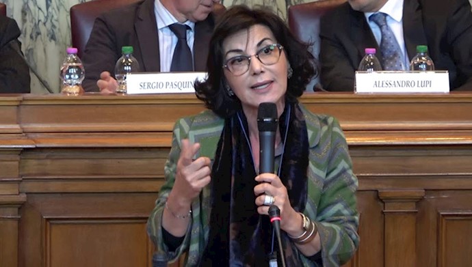 آنا بونفریسکو نماینده پارلمان اروپا از ایتالیا