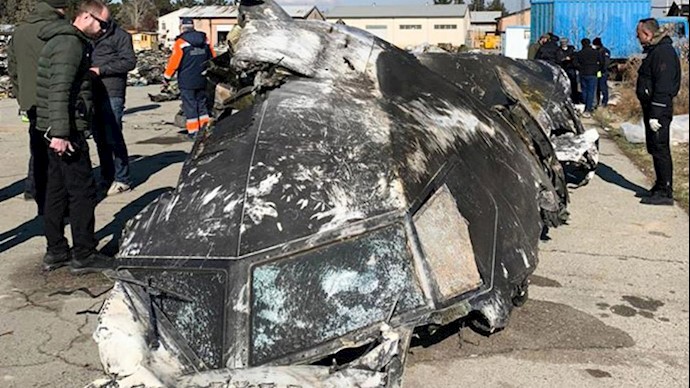قطعات جمع‌اوری شده هواپیمای مسافربری اوکراین که توسط موشکهای سپاه ساقط شد