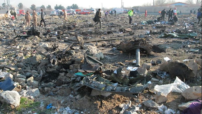 صحنه‌های دردناک ساقط کردن هواپیمای مسافربری اوکراین توسط سپاه جنایتکار