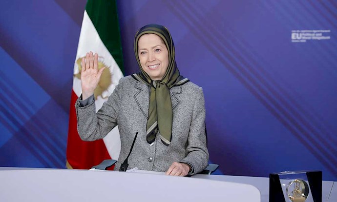 مریم رجوی رئیس‌جمهور برگزیده مقاومت ایران - 0