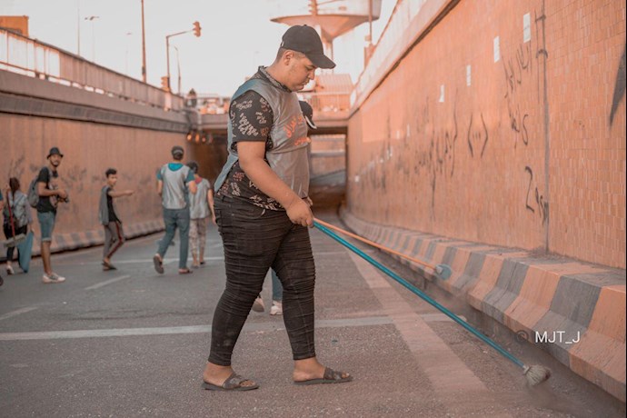 آمادهسازیها برای تظاهرات میلیونی اکتبر عراق - رنگ آمیزی میدانها و .. - 5 آمادهسازیها برای تظاهرات میلیونی اکتبر عراق - رنگ آمیزی میدانها و .. - 5