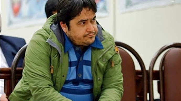 روح الله زم