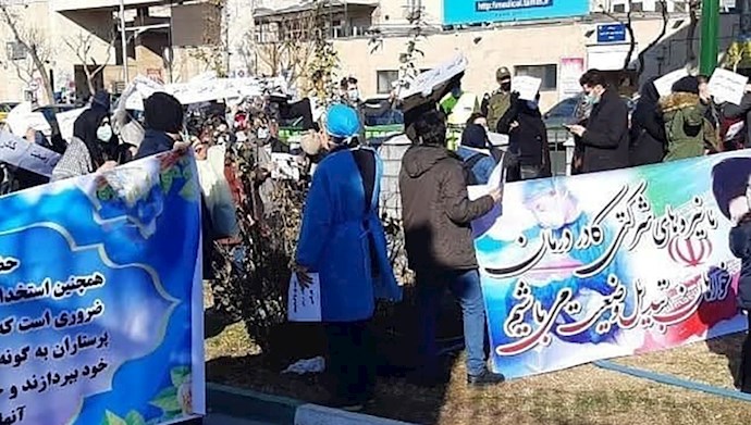 تهران.تجمع اعتراضی پرستاران مقابل مجلس آخوندی