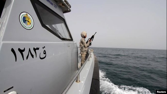 کشتی در دریای سرخ و تهدید برخورد با مینهای دریایی رژیم ایران