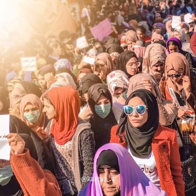 تظاهرات گسترده زنان عراقی در ناصریه در حمایت از فراخوان کمیته انقلاب اکتبر 