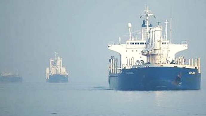 افشای حیله رژیم ایران برای قاچاق نفت از بنادر عراق