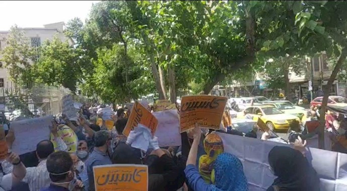 تجمع سپرده‌گذاران تهران