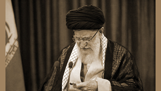 خامنه‌ای ولی  فقیه ارتجاع