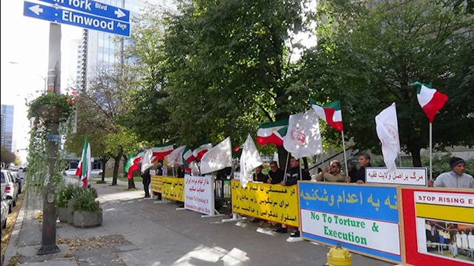 تظاهرات ایرانیان آزاده در کانادا در محکومیت  جنایت‌های رژیم آخوندی - عکس از آرشو