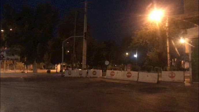 بهبهان.بستن خیابان‌ها و میادین بهبهان در وحشت از گسترش قیام -۲۷تیر۹۹ - 0
