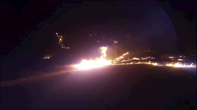 آتش سوزی در منطقه خائیز بهبهان