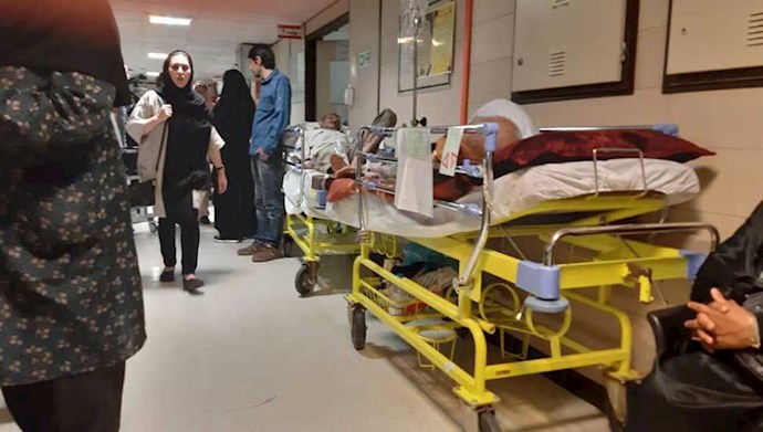 بیماران کرونایی در راهرو بیمارستانها