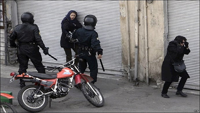 سرکوب زنان در ایران 