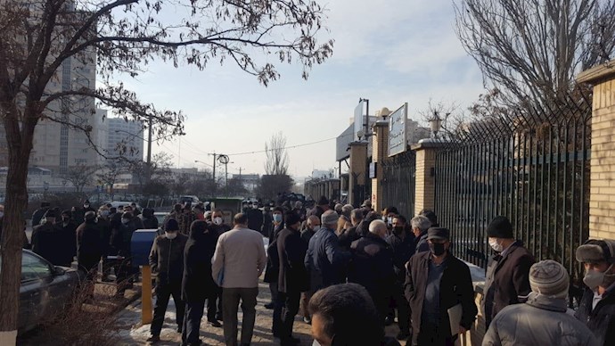 تجمع اعتراضی بازنشستگان و مستمری‌بگیران تأمین اجتماعی در تبریز