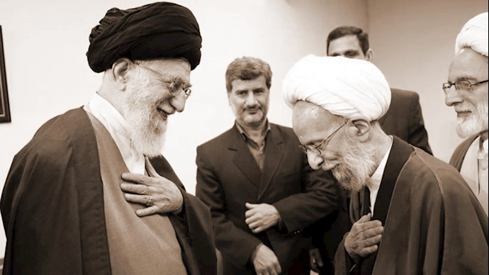آخوند مصباح یزدی در دیدار با خامنه‌ای جلاد