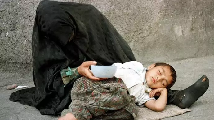 گسترش فقر در جامعه ایران