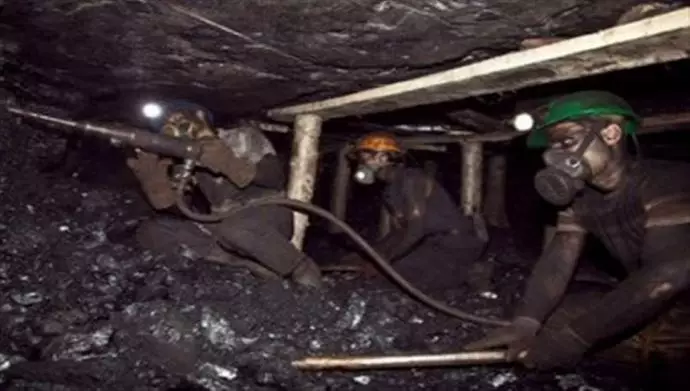 کارگران معدن در کرمان