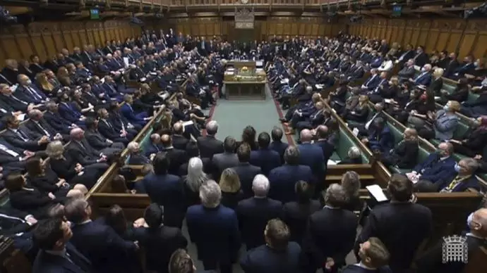 پارلمان انگلستان - تجلیل از سر دیوید ایمس با حضور بوریس جانسون نخست وزیر این کشور
