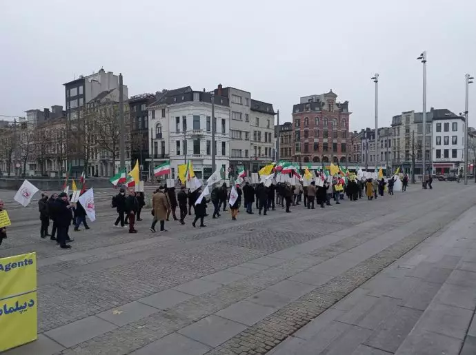 -تظاهرات ایرانیان آزاده و هواداران مقاومت در برابر دادگاه آنتورپ بلژیک - 4