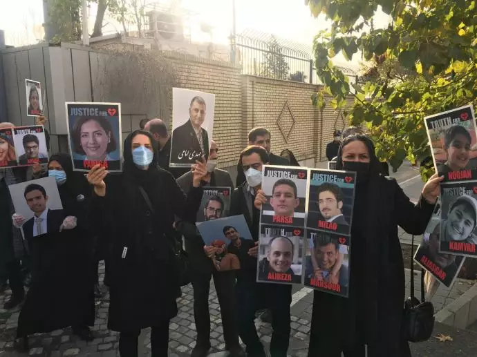 -تجمع خانواده‌های جان‌باختگان هواپیمای اوکراینی در تهران - 10