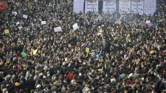 تجمع دهها هزار نفره مردم اصفهان علیه بی آبی