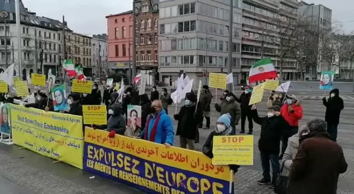 تظاهرات ایرانیان آزاده جلوی دادگاه آنتورپ - 3