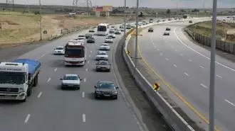 جاده‌های ایران و خودروهای فرسوده