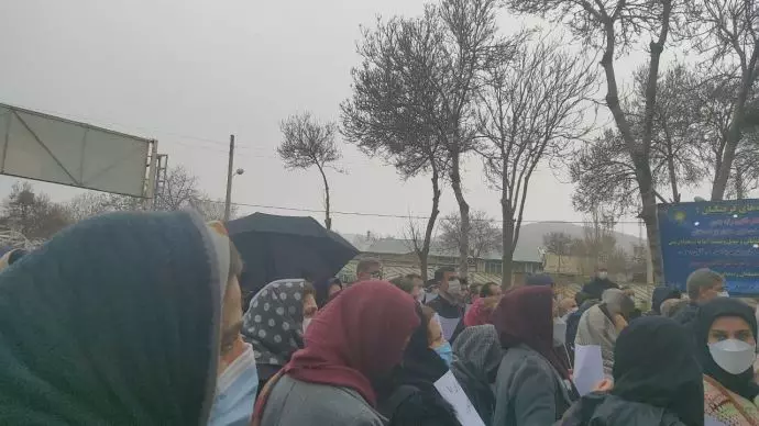 تجمع اعتراضی معلمان در سقز