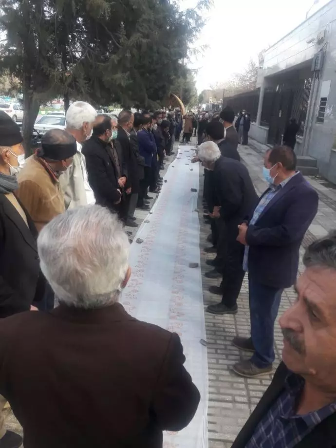 تجمع اعتراضی بازنشستگان فولاد در کرمانشاه
