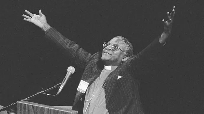 درگذشت دزموند توتو اسقف اعظم آفریقای جنوبی